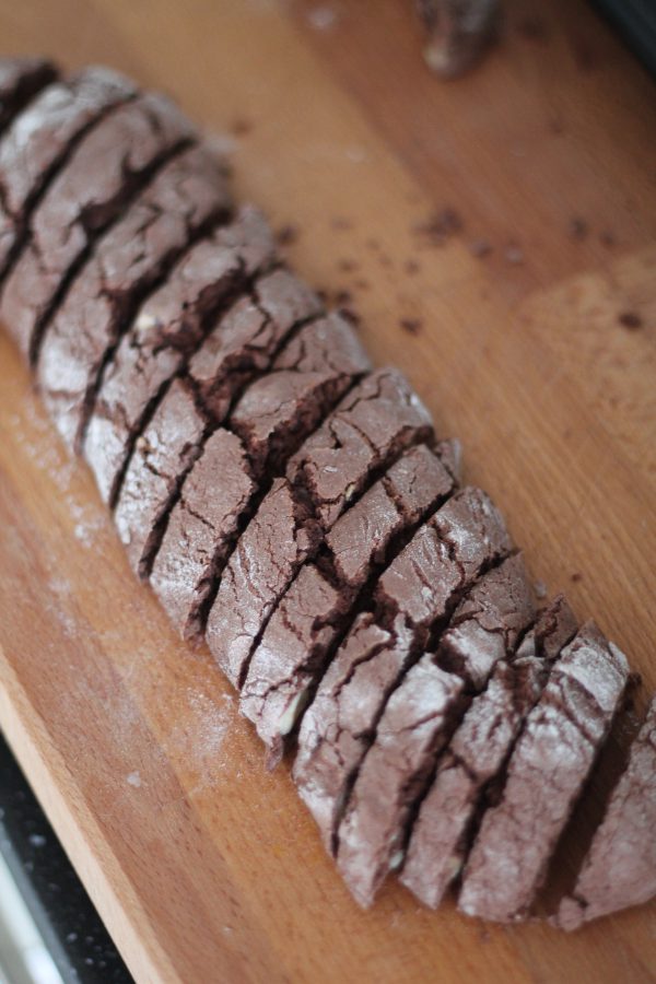 Tozzetti al cacao e nocciole - Cooking with Julia